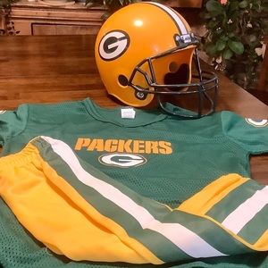 NFL Deluxe Helmet and Uniform Set